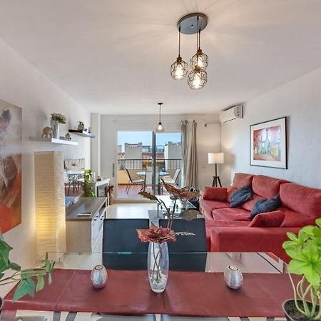 Apartamento Acogedor Con Vista Al Mar Malaga Luaran gambar
