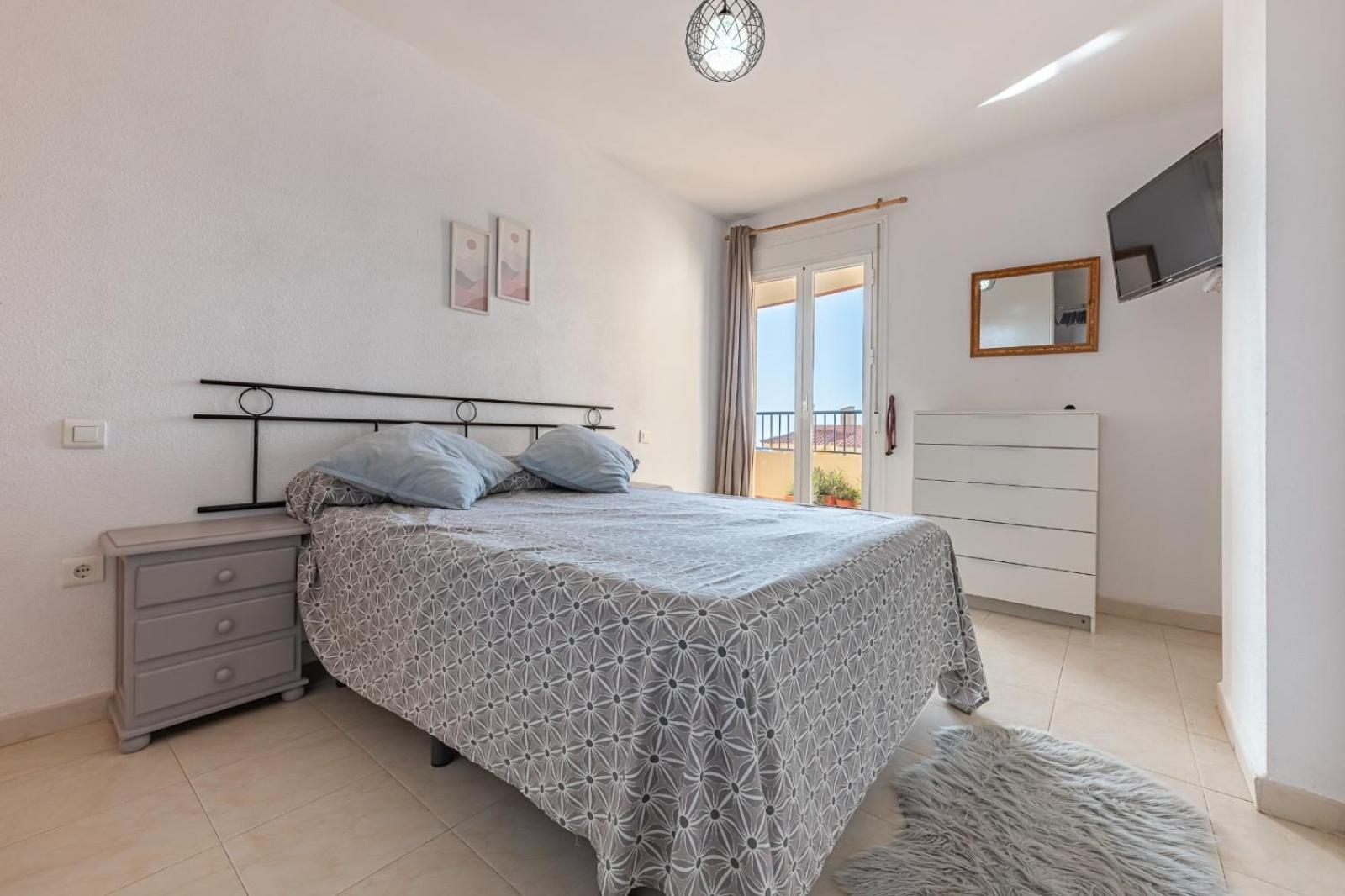 Apartamento Acogedor Con Vista Al Mar Malaga Luaran gambar